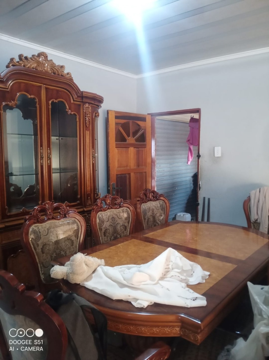3 Bedroom Property for Sale in Mohlakeng Gauteng