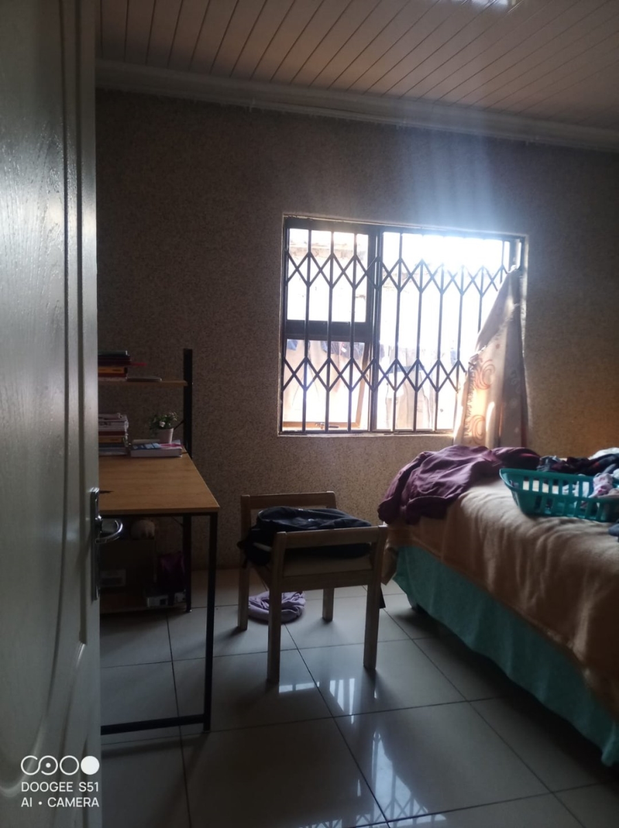 3 Bedroom Property for Sale in Mohlakeng Gauteng