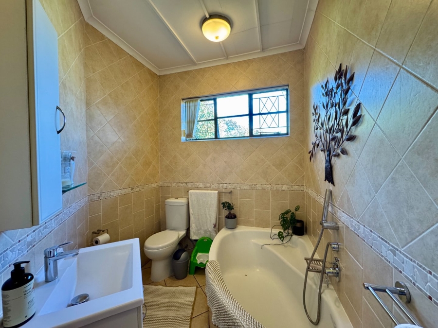 3 Bedroom Property for Sale in Lyttelton Manor Gauteng