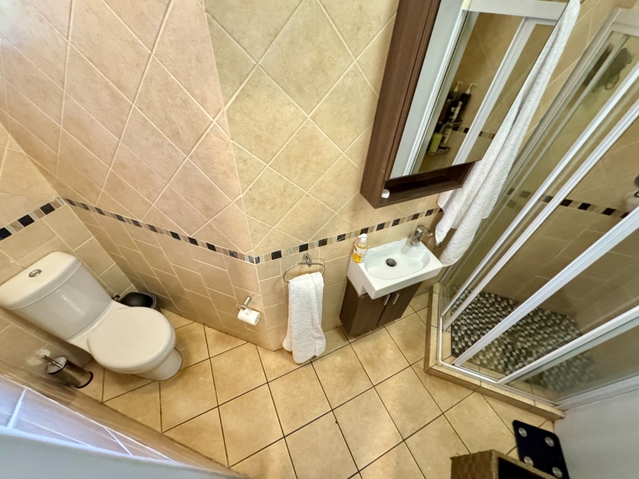 3 Bedroom Property for Sale in Lyttelton Manor Gauteng
