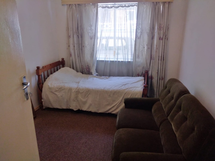 3 Bedroom Property for Sale in Robertsham Gauteng