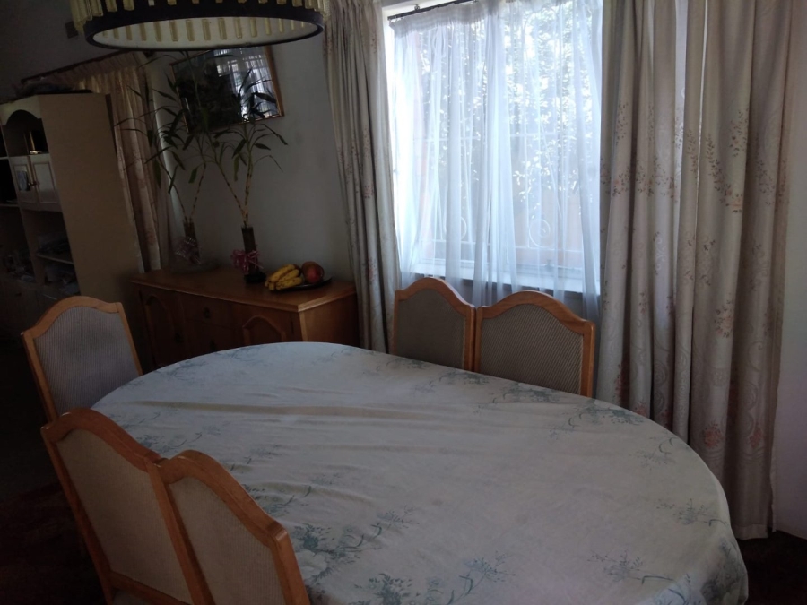 3 Bedroom Property for Sale in Robertsham Gauteng