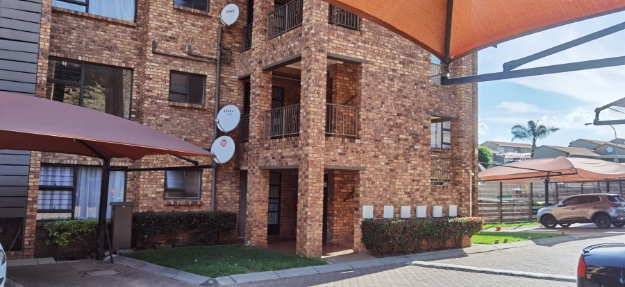 2 Bedroom Property for Sale in Winchester Hills Gauteng