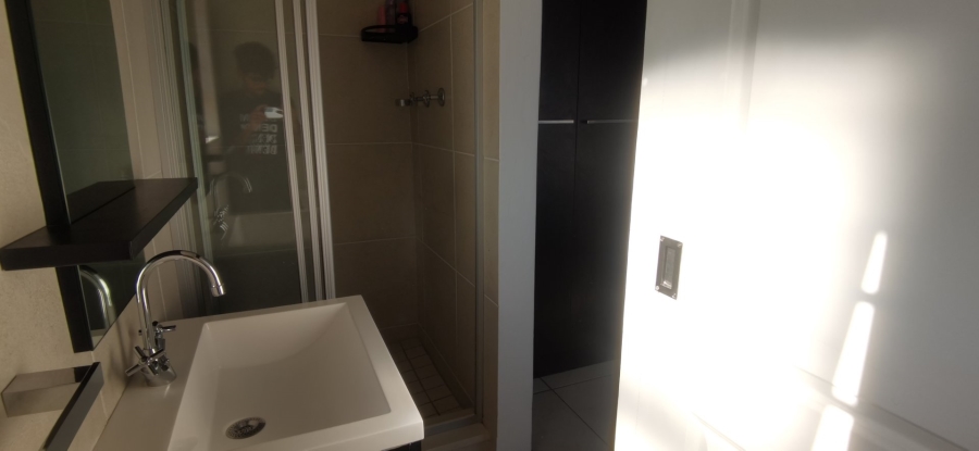 2 Bedroom Property for Sale in Winchester Hills Gauteng