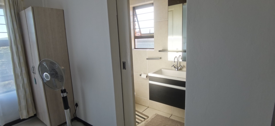 2 Bedroom Property for Sale in Winchester Hills Gauteng