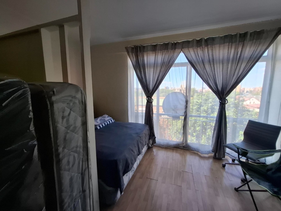 1 Bedroom Property for Sale in Pretoria Central Gauteng