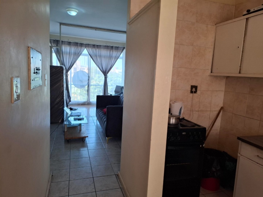 1 Bedroom Property for Sale in Pretoria Central Gauteng