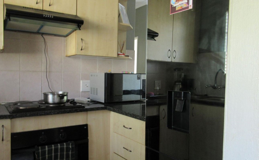 2 Bedroom Property for Sale in Wilgeheuwel Gauteng