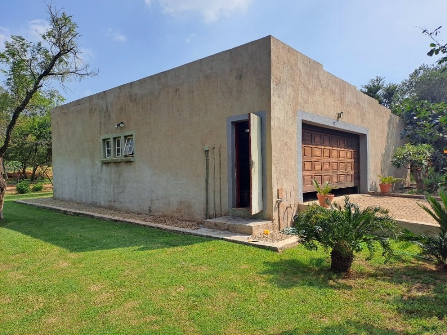 4 Bedroom Property for Sale in Kameelfontein Gauteng