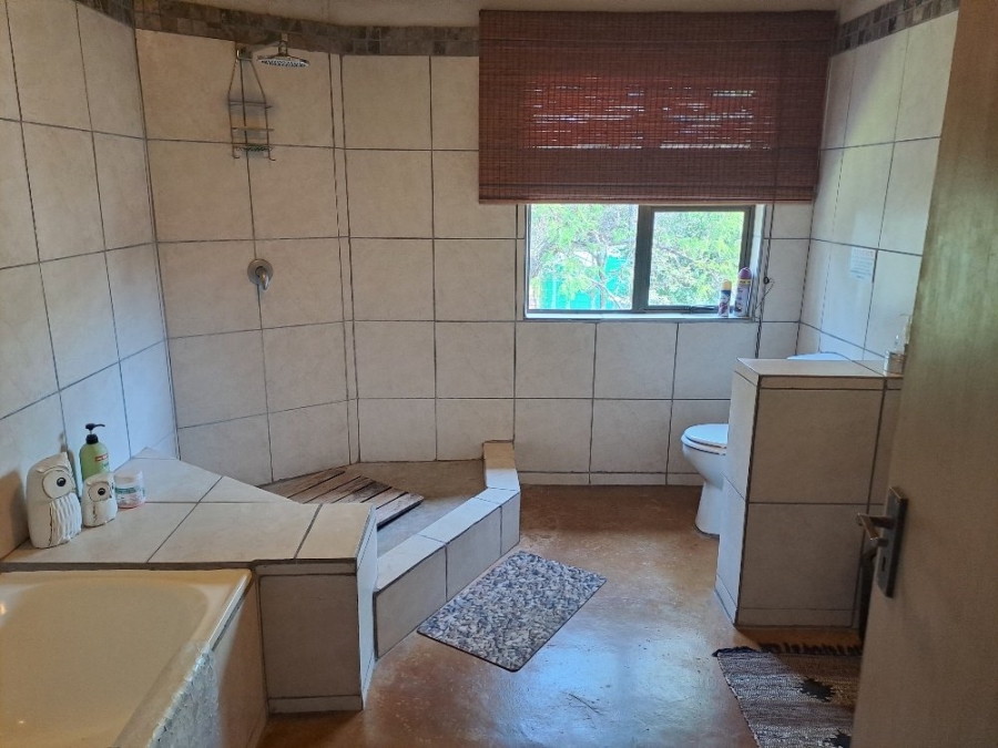 4 Bedroom Property for Sale in Kameelfontein Gauteng
