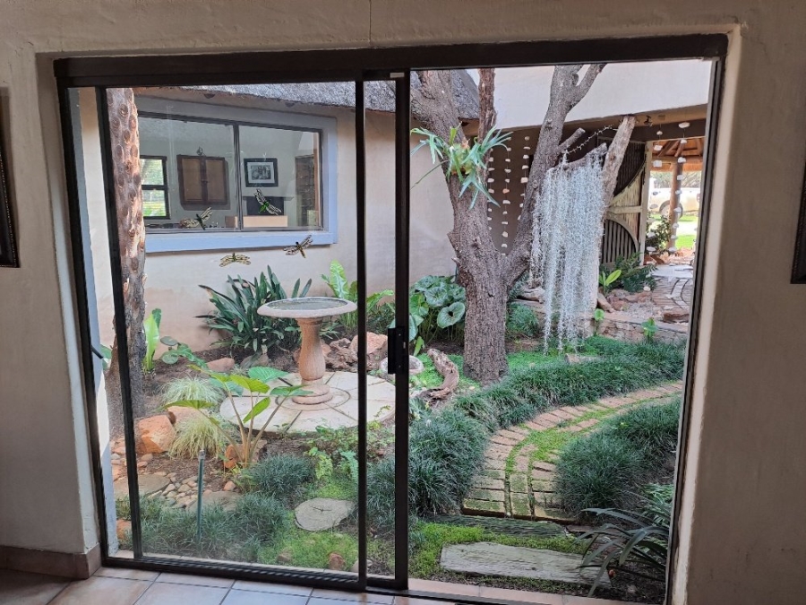4 Bedroom Property for Sale in Kameelfontein Gauteng