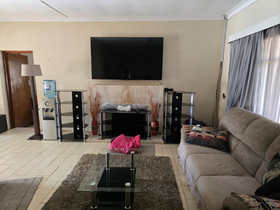 3 Bedroom Property for Sale in Elspark Gauteng