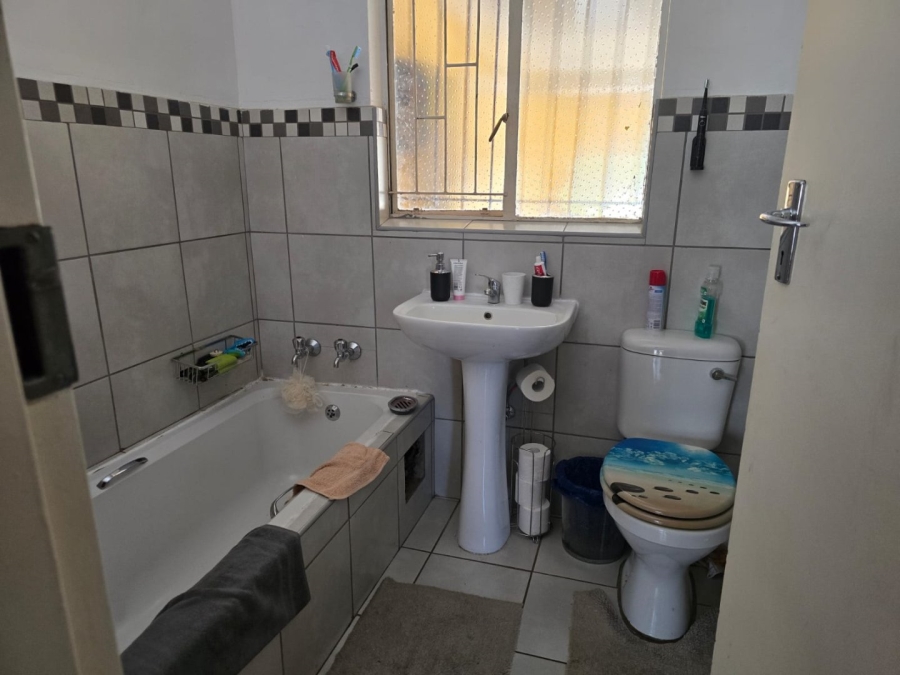 3 Bedroom Property for Sale in Elspark Gauteng