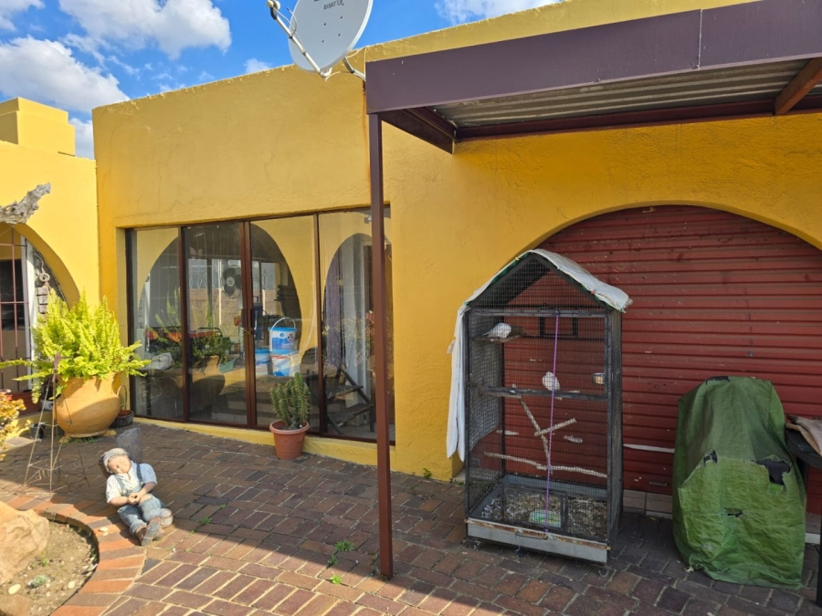 3 Bedroom Property for Sale in Elspark Gauteng