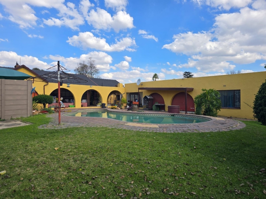 3 Bedroom Property for Sale in Elspark Gauteng