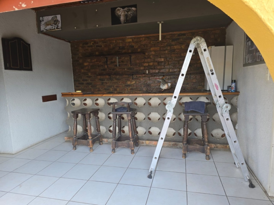 3 Bedroom Property for Sale in Elspark Gauteng
