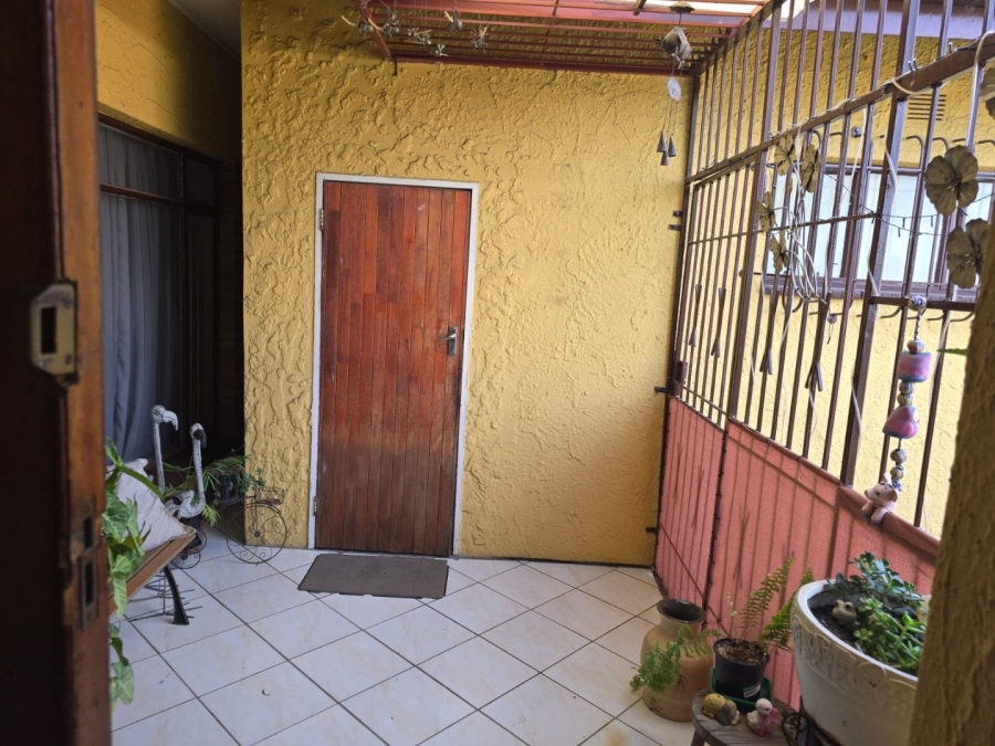 3 Bedroom Property for Sale in Elspark Gauteng