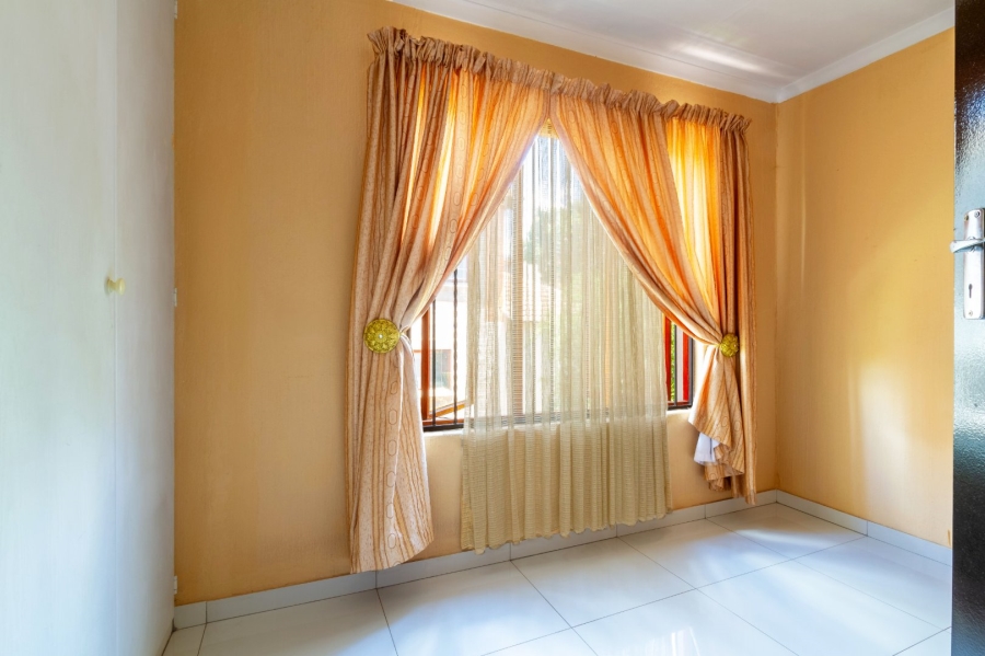 3 Bedroom Property for Sale in Sundowner Gauteng