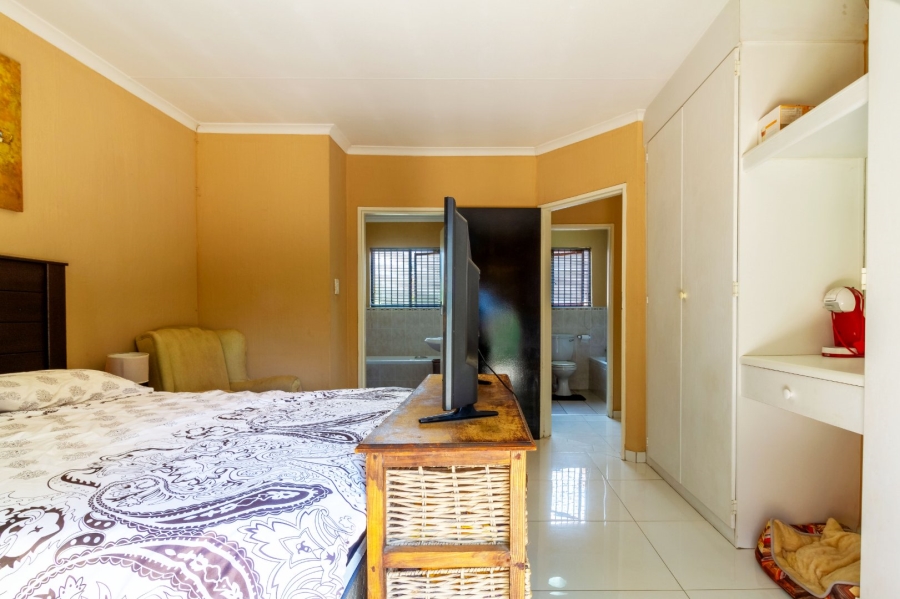 3 Bedroom Property for Sale in Sundowner Gauteng