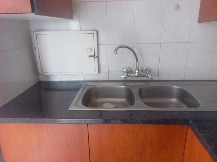 2 Bedroom Property for Sale in Muckleneuk Gauteng