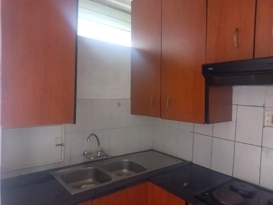 2 Bedroom Property for Sale in Muckleneuk Gauteng