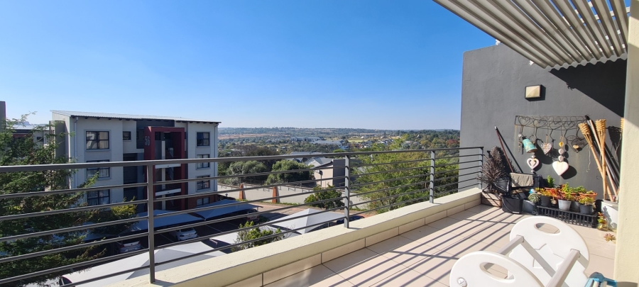 To Let 2 Bedroom Property for Rent in Fourways Gauteng