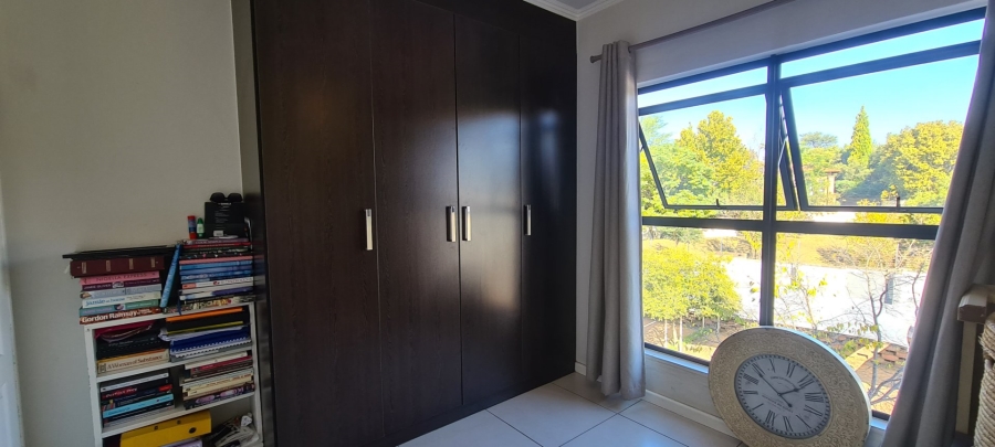 To Let 2 Bedroom Property for Rent in Fourways Gauteng