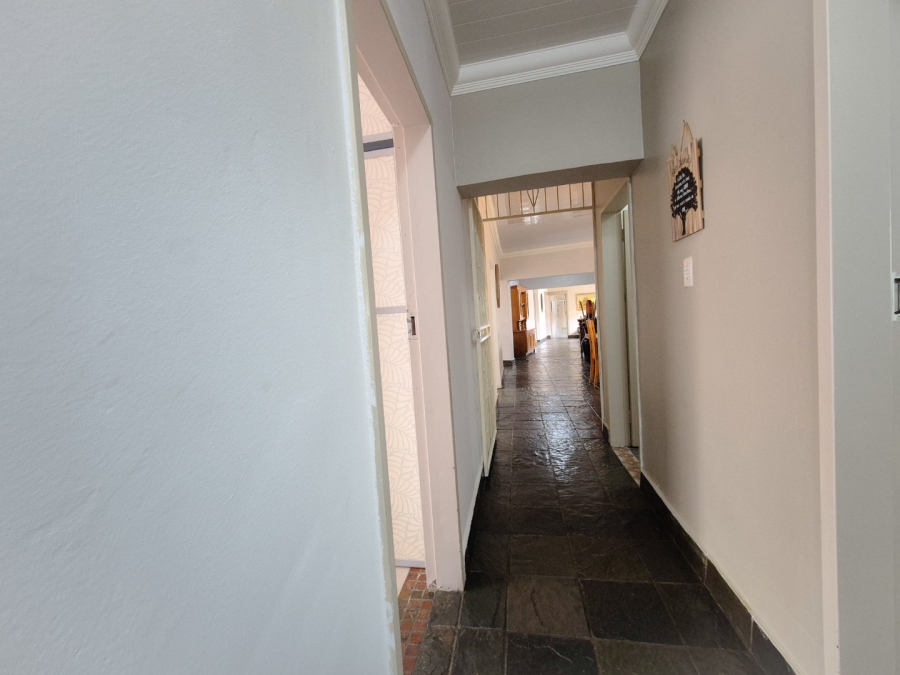 5 Bedroom Property for Sale in Vanderbijlpark SW 5 Gauteng