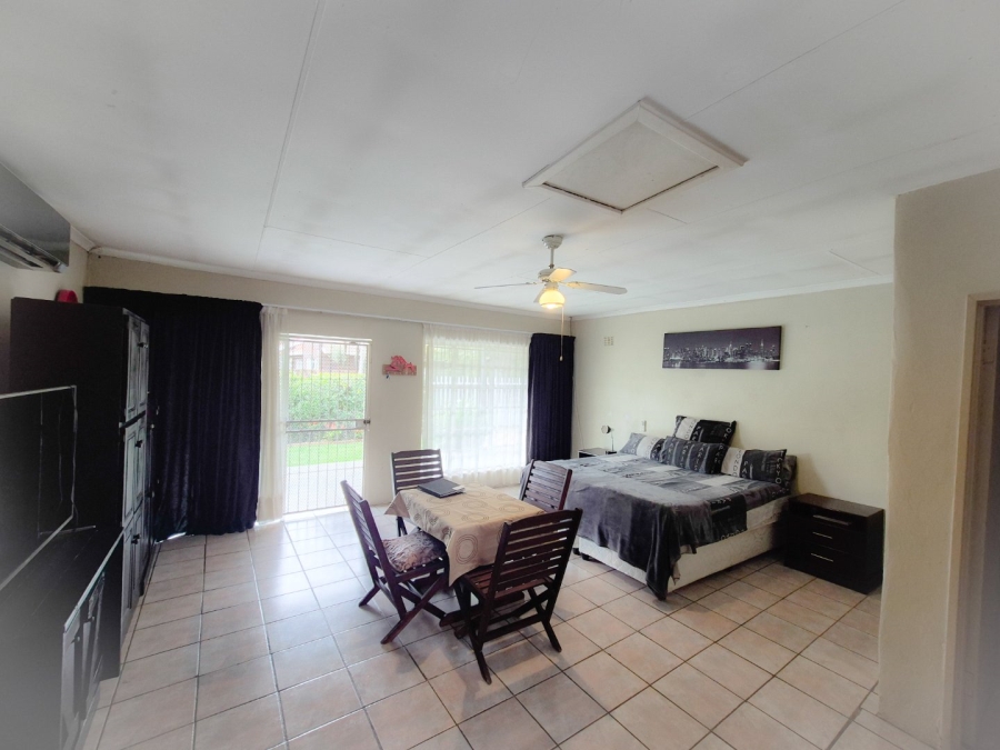 5 Bedroom Property for Sale in Vanderbijlpark SW 5 Gauteng