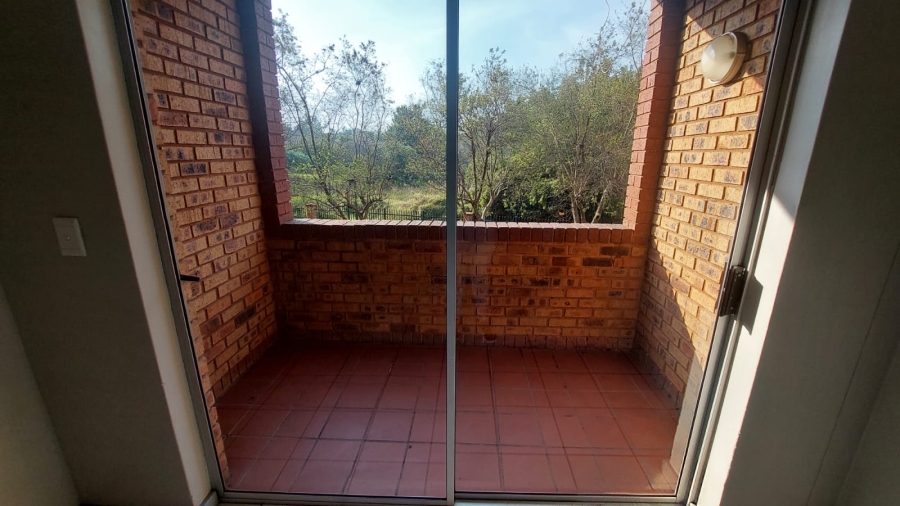 2 Bedroom Property for Sale in Zwartkop Gauteng