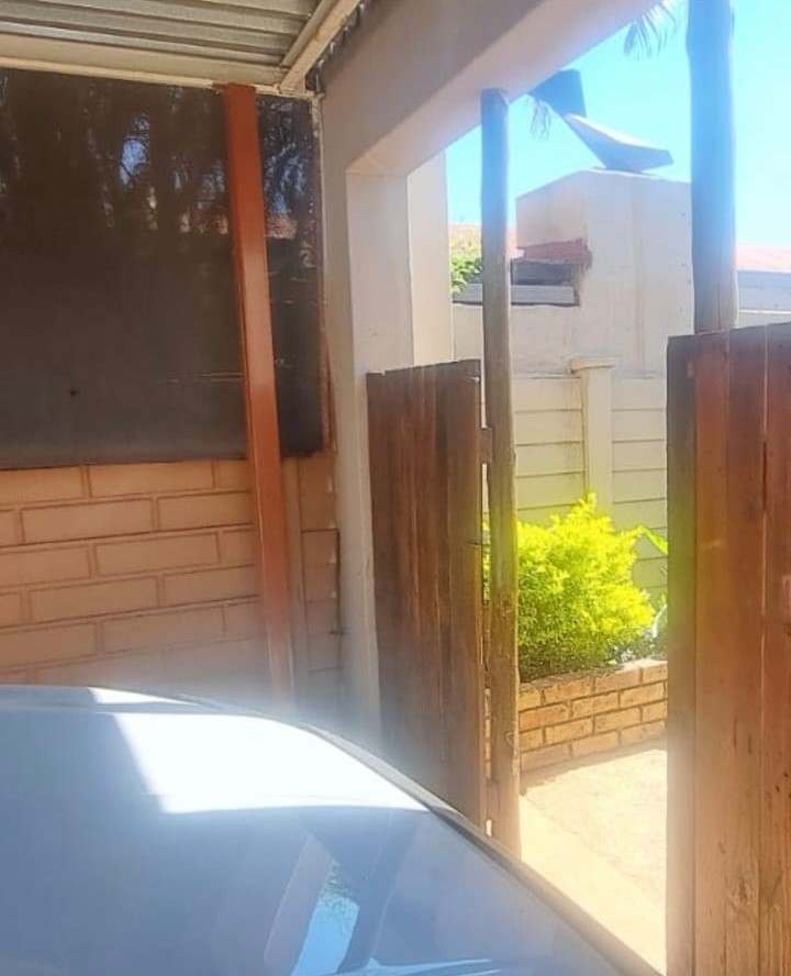 4 Bedroom Property for Sale in Sinoville Gauteng