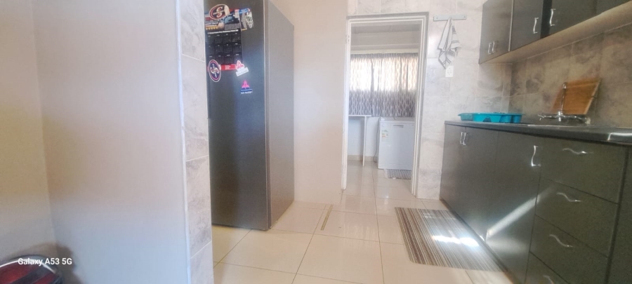 4 Bedroom Property for Sale in Sinoville Gauteng