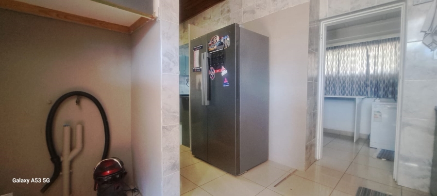 4 Bedroom Property for Sale in Sinoville Gauteng