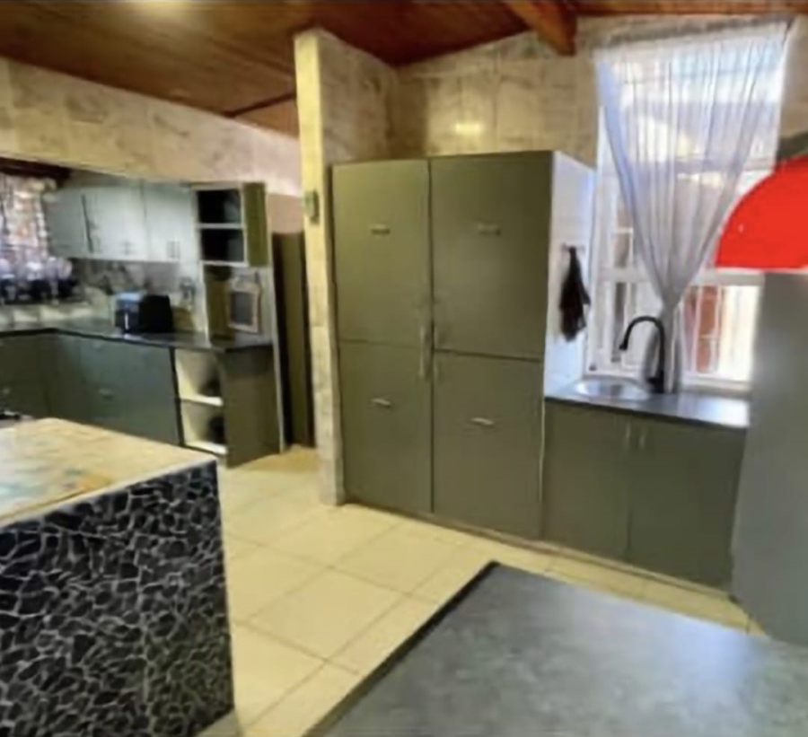 4 Bedroom Property for Sale in Sinoville Gauteng