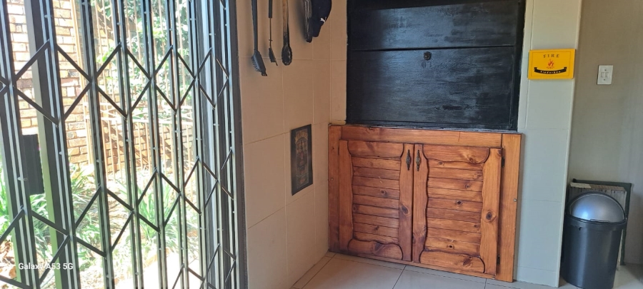 4 Bedroom Property for Sale in Sinoville Gauteng
