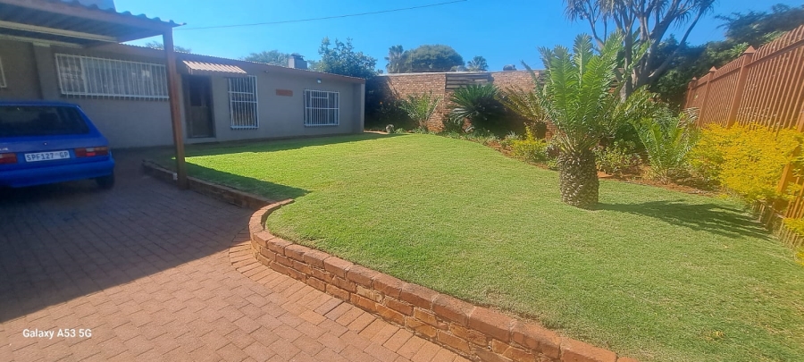 4 Bedroom Property for Sale in Sinoville Gauteng