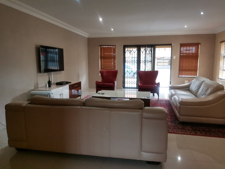 3 Bedroom Property for Sale in The Orchards Gauteng