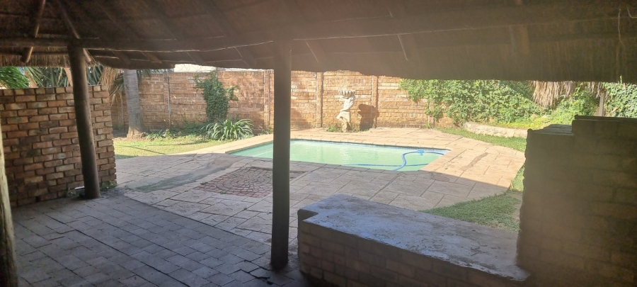 To Let 4 Bedroom Property for Rent in Claremont Gauteng