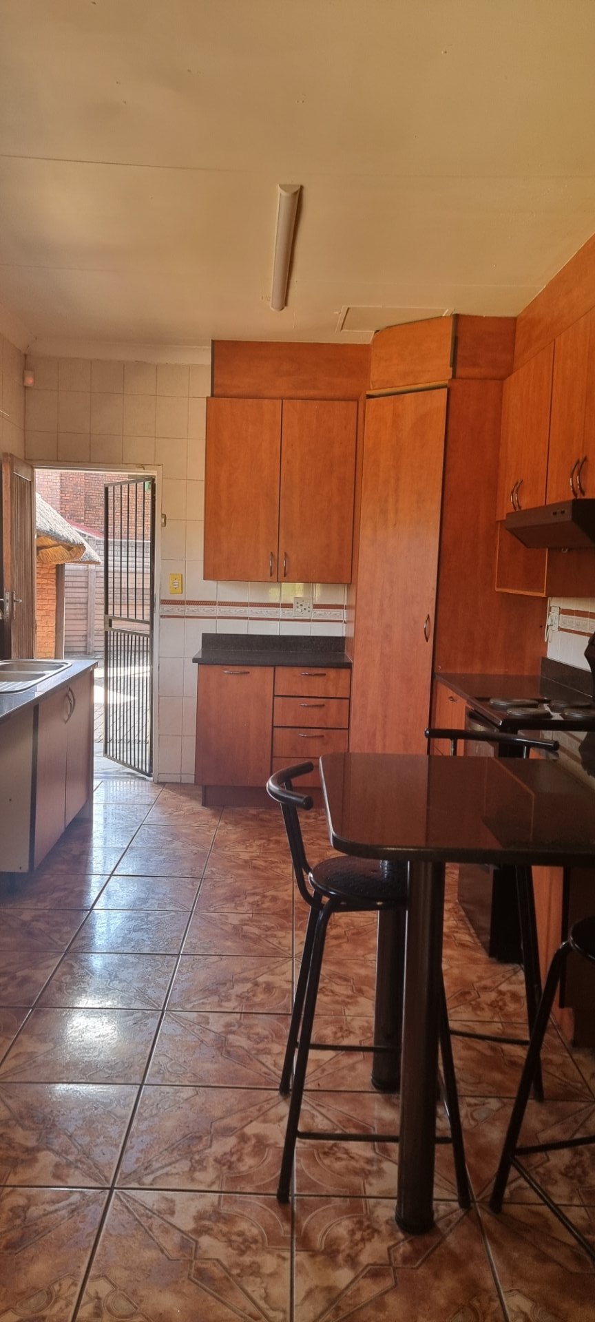 To Let 4 Bedroom Property for Rent in Claremont Gauteng