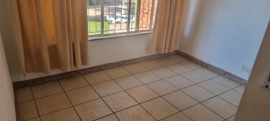 To Let 4 Bedroom Property for Rent in Claremont Gauteng