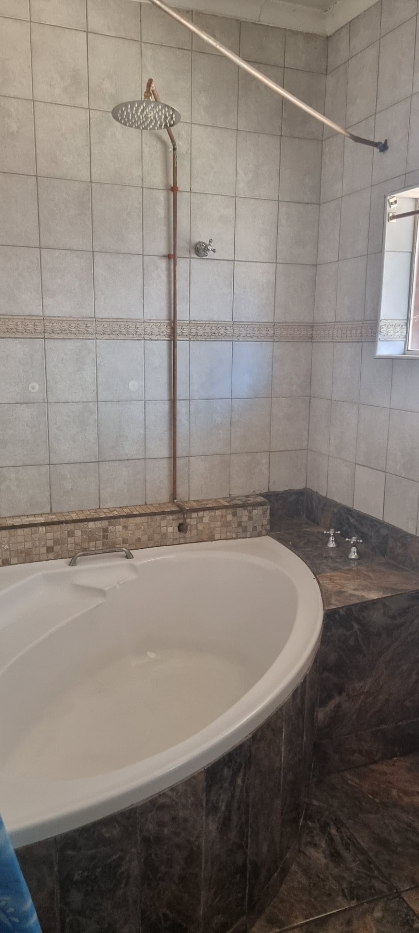 To Let 4 Bedroom Property for Rent in Claremont Gauteng