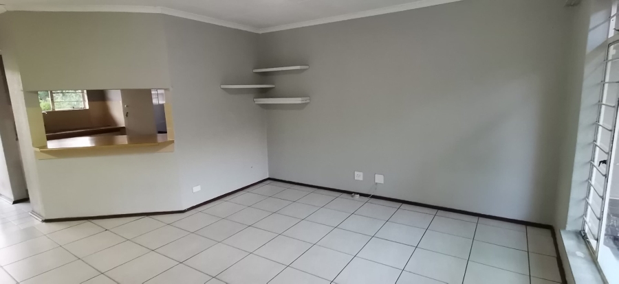 2 Bedroom Property for Sale in Sonneglans Gauteng