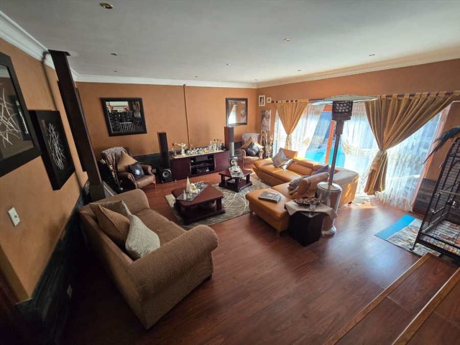 3 Bedroom Property for Sale in Glen Erasmia Gauteng
