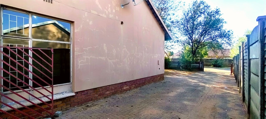 To Let 3 Bedroom Property for Rent in Vanderbijlpark SE 6 Gauteng