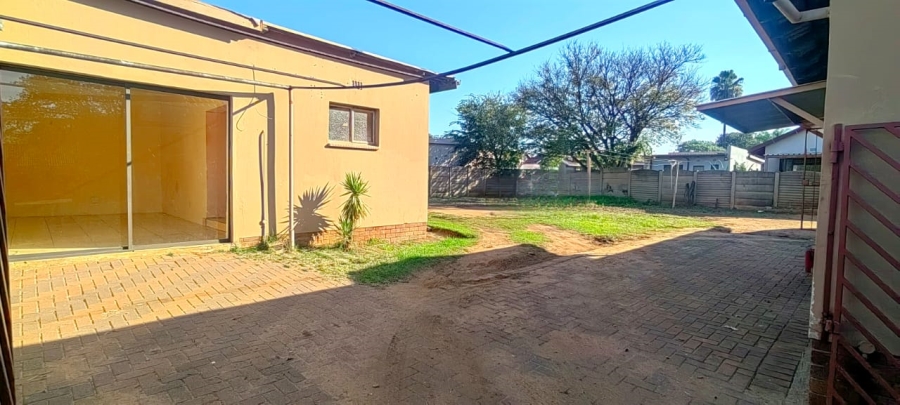 To Let 3 Bedroom Property for Rent in Vanderbijlpark SE 6 Gauteng