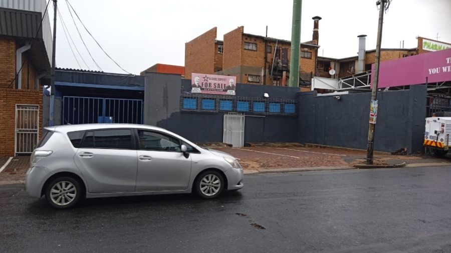  Bedroom Property for Sale in Rosettenville Gauteng