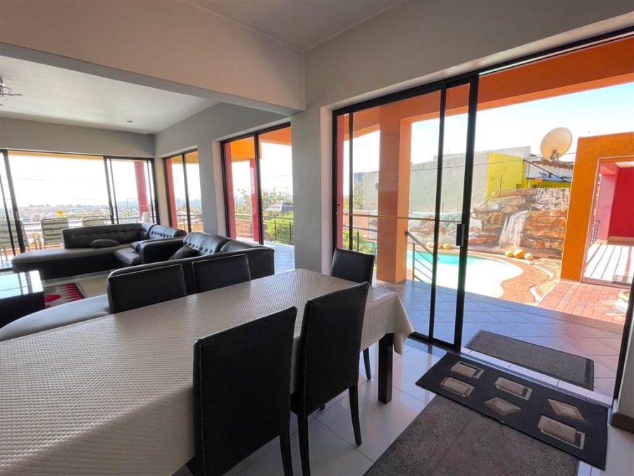9 Bedroom Property for Sale in Auckland Park Gauteng