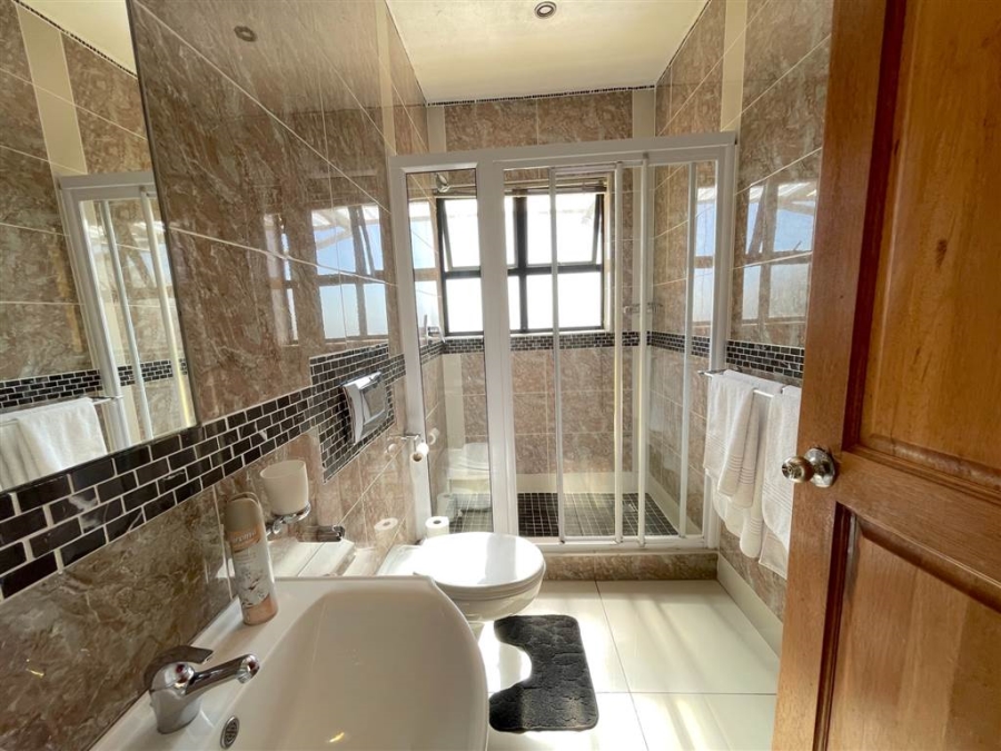 9 Bedroom Property for Sale in Auckland Park Gauteng