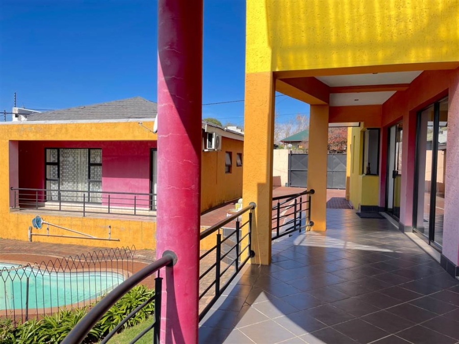 9 Bedroom Property for Sale in Auckland Park Gauteng