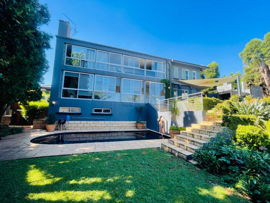 4 Bedroom Property for Sale in Woodhill Estate Gauteng